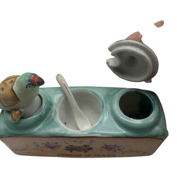 Vintage Ceramic Souvenir Of Mexico Bird-Themed Salt & Pepper Shaker Set - Picture 6 of 7